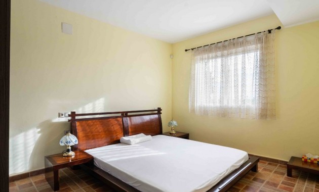 Herverkoop - Finca Country Property -
Orihuela