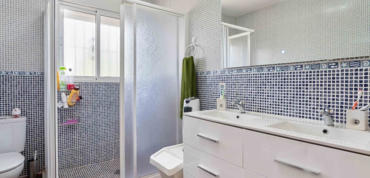 Herverkoop - Finca Country Property -
Orihuela