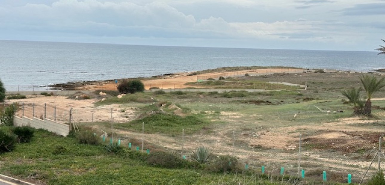 Herverkoop - Herenhuis -
Algorfa - La Finca Golf Resort