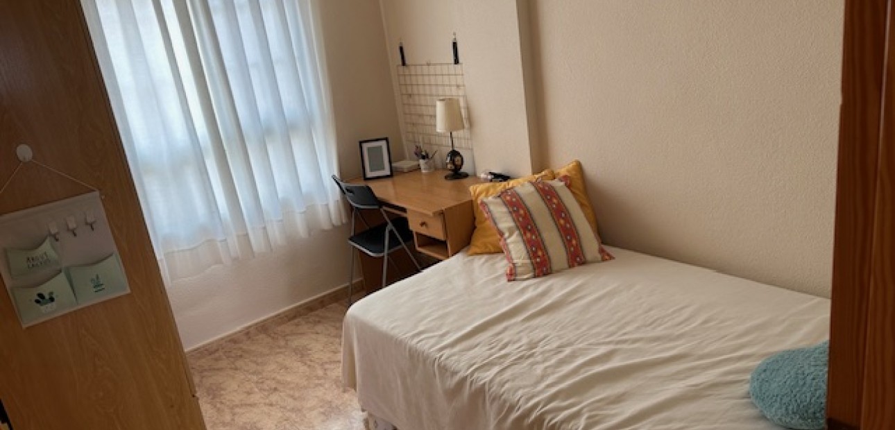 Herverkoop - Herenhuis -
Algorfa - La Finca Golf Resort