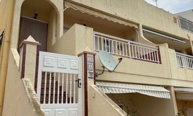 Herverkoop - Herenhuis -
Algorfa - La Finca Golf Resort