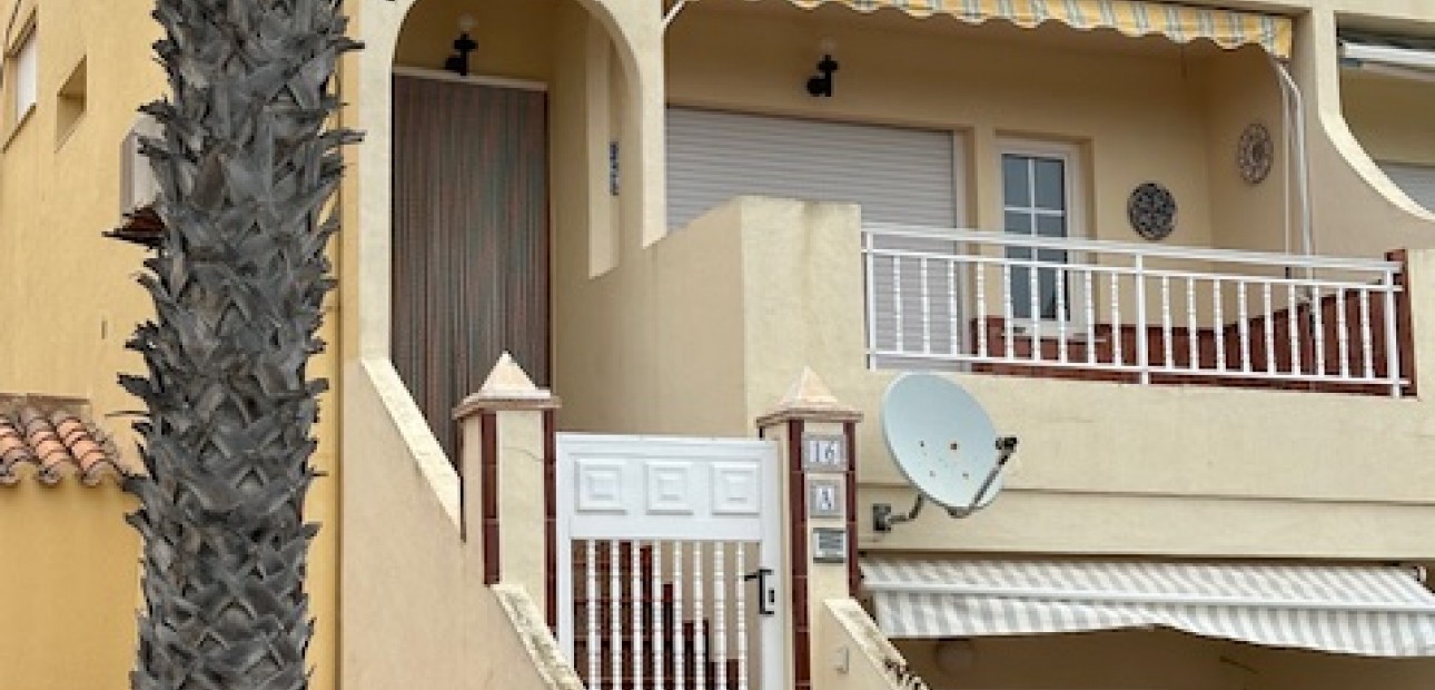 Herverkoop - Herenhuis -
Algorfa - La Finca Golf Resort