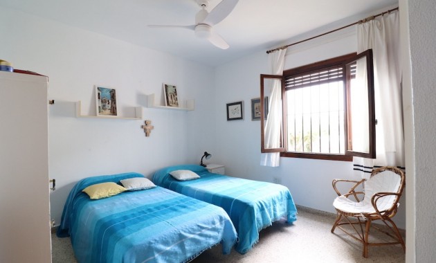 Herverkoop - Villa -
Campoamor