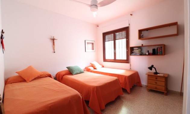 Herverkoop - Villa -
Campoamor