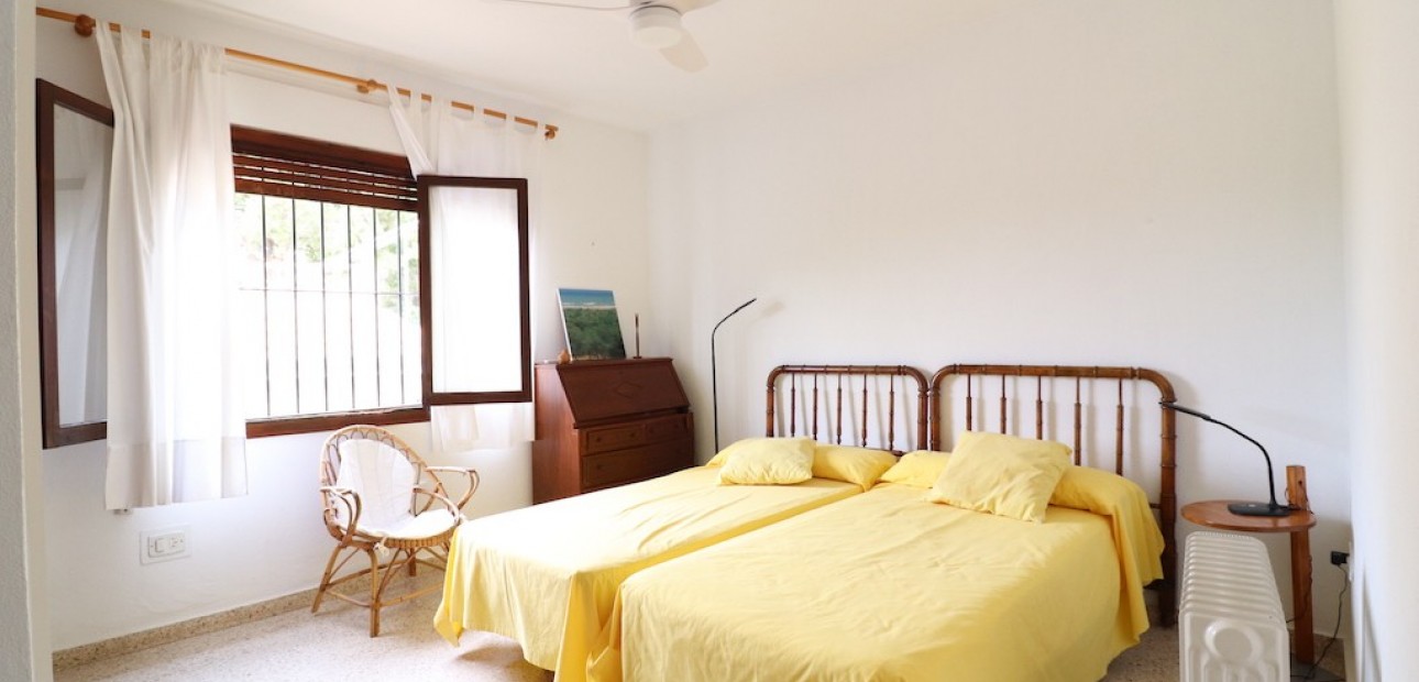 Herverkoop - Villa -
Campoamor