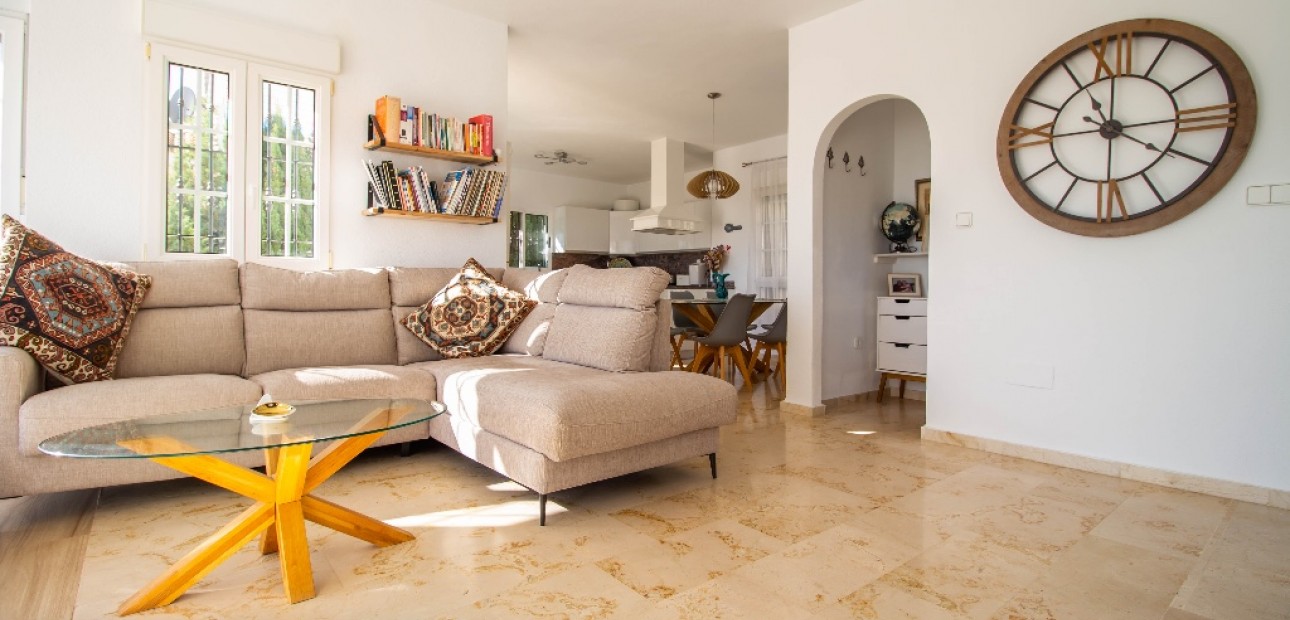 Herverkoop - Villa -
Las Ramblas