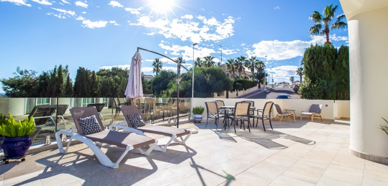 Herverkoop - Villa -
Las Ramblas