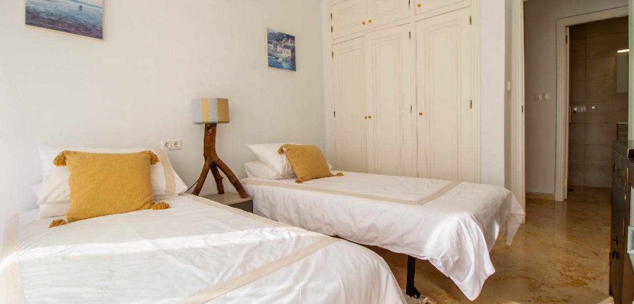 Herverkoop - Villa -
Las Ramblas