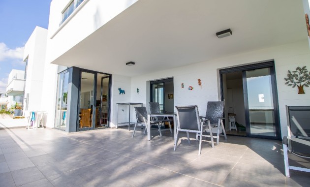 Venta - Apartamento / piso -
Las Ramblas