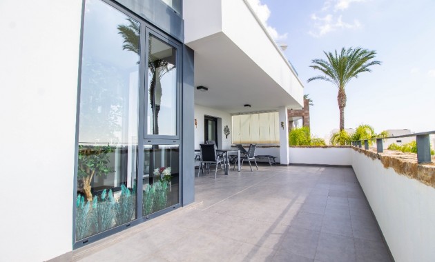 Venta - Apartamento / piso -
Las Ramblas