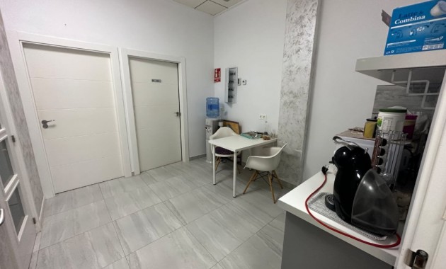 Sale - Commercial -
La Zenia