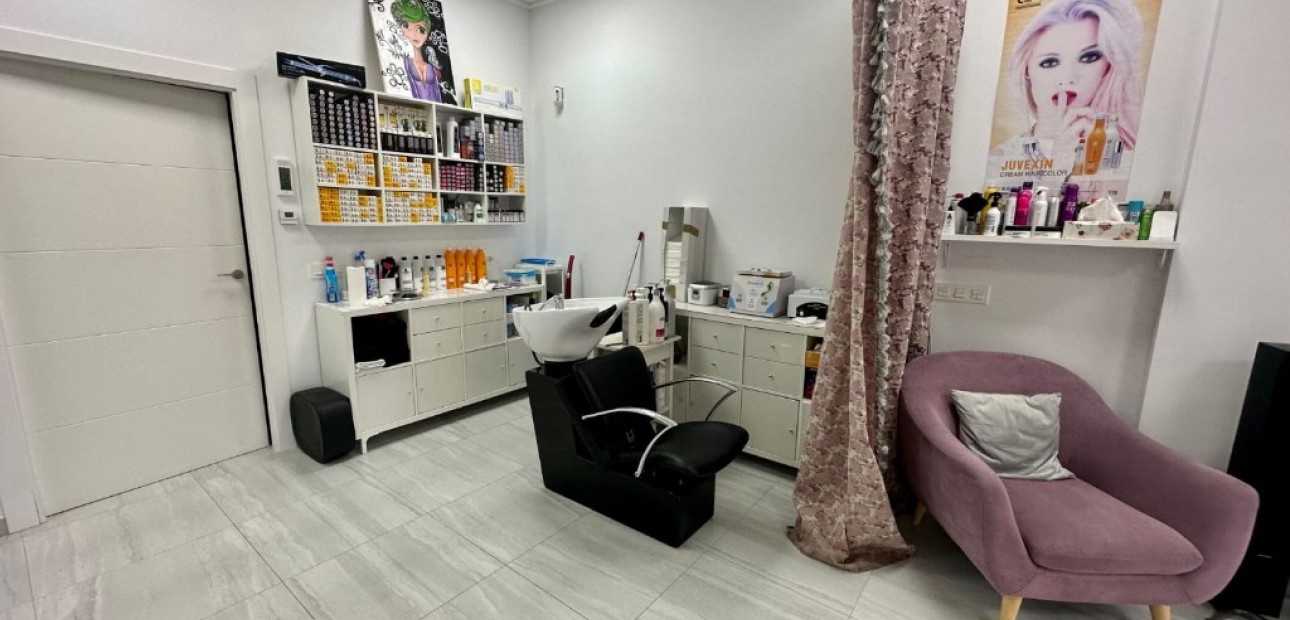 Sale - Commercial -
La Zenia