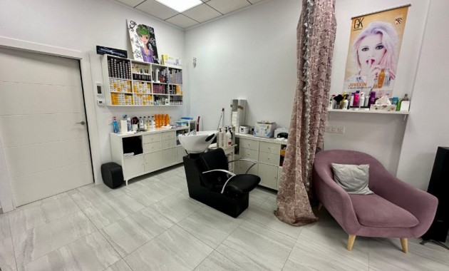 Sale - Commercial -
La Zenia