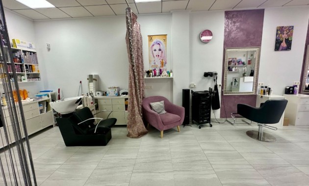 Sale - Commercial -
La Zenia