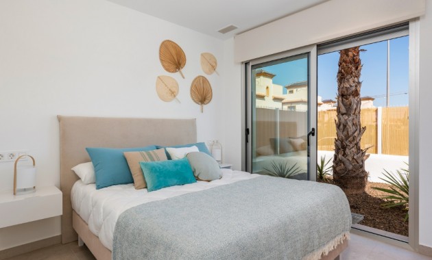 Nueva construcción  - Villa -
Los Alcazares