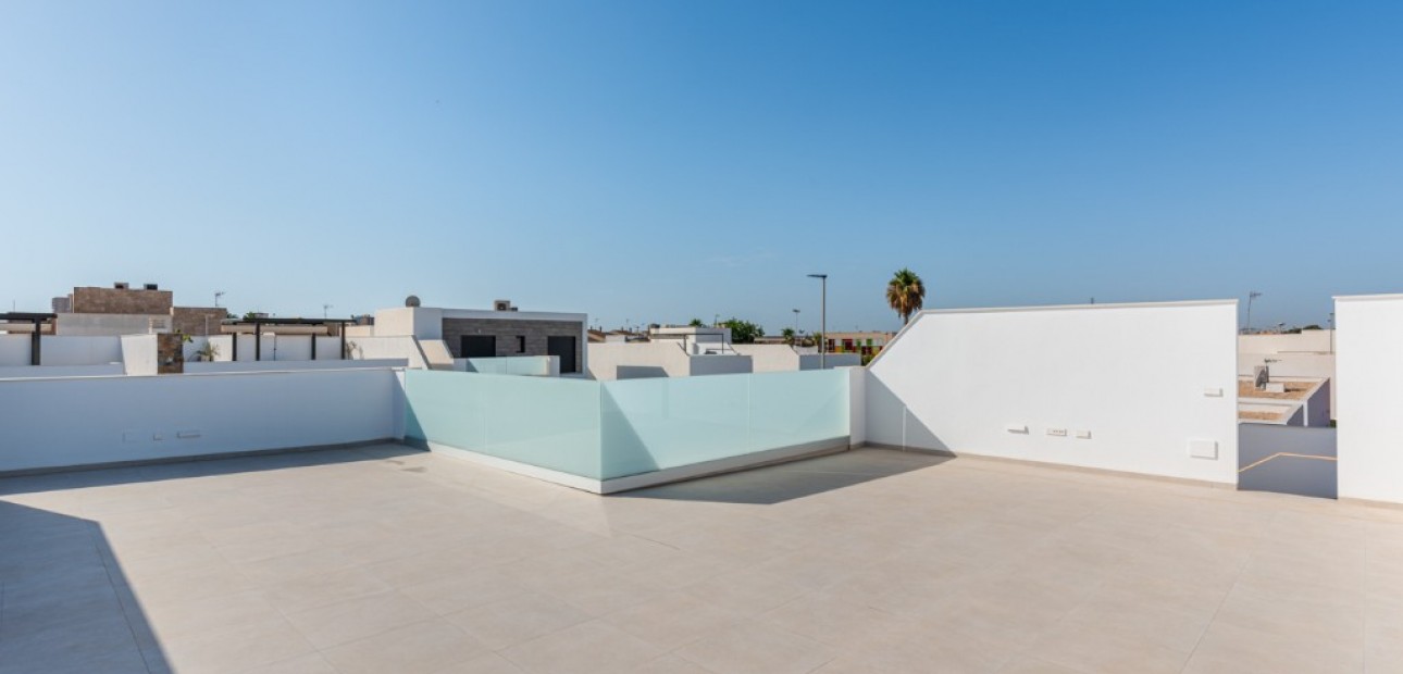 Nieuwbouw - Villa -
Los Alcazares