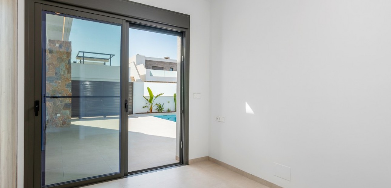 Nieuwbouw - Villa -
Los Alcazares