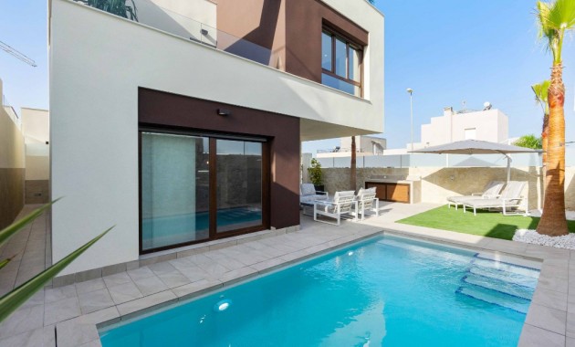 Nueva construcción  - Villa -
Rojales