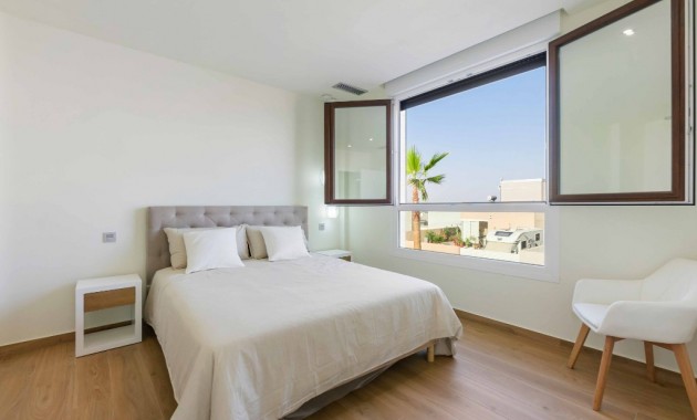 Nueva construcción  - Villa -
Rojales