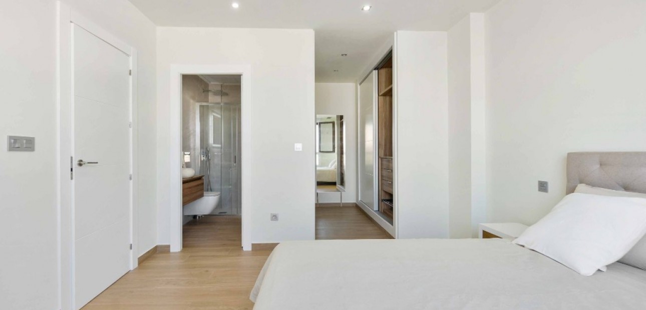 Nueva construcción  - Villa -
Rojales