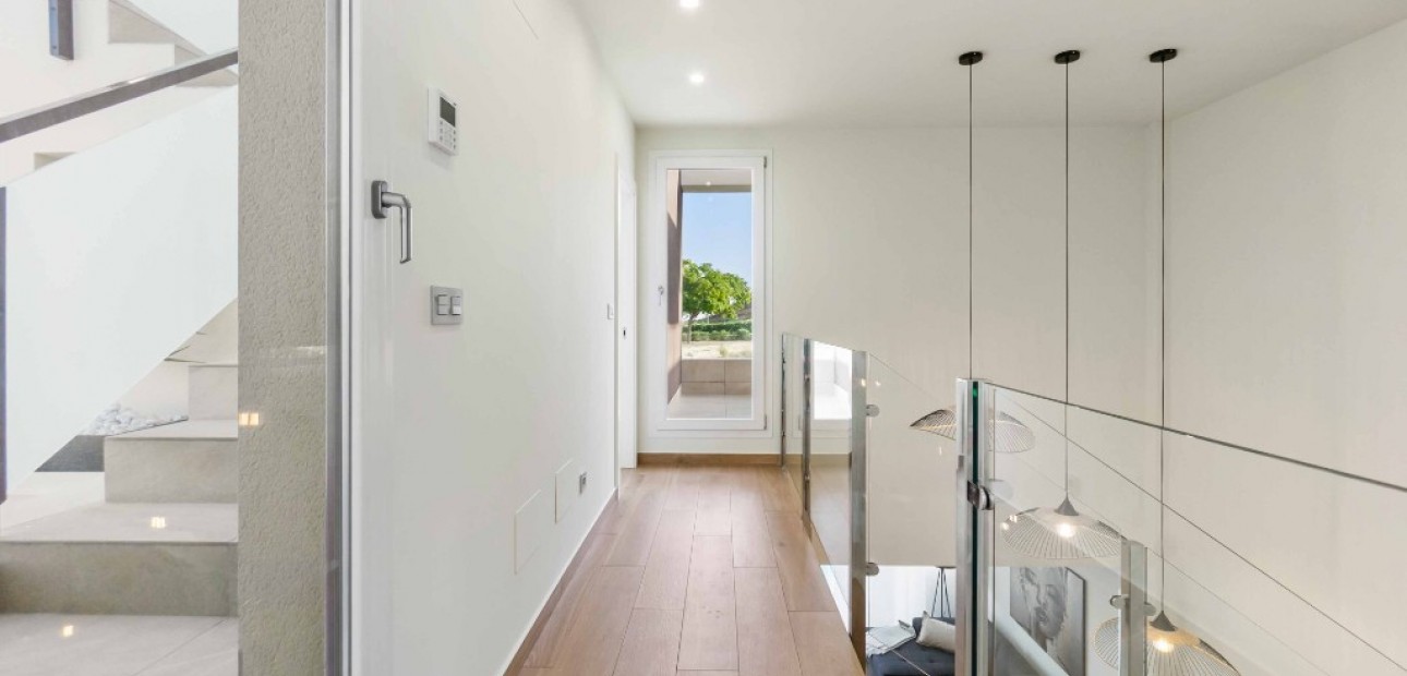 Nueva construcción  - Villa -
Rojales