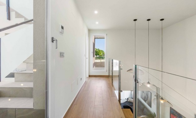 Nueva construcción  - Villa -
Rojales