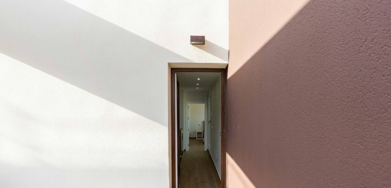 Nueva construcción  - Villa -
Rojales