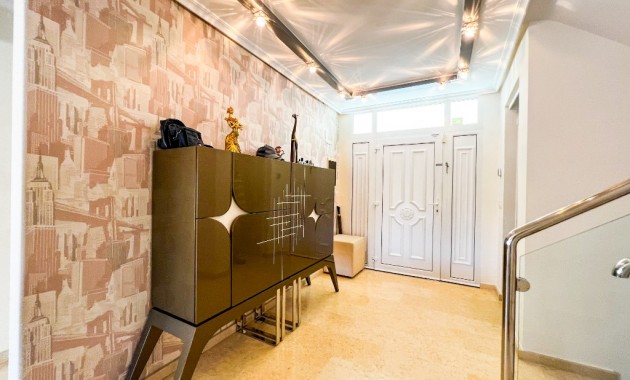 Sale - Villa -
La Mata