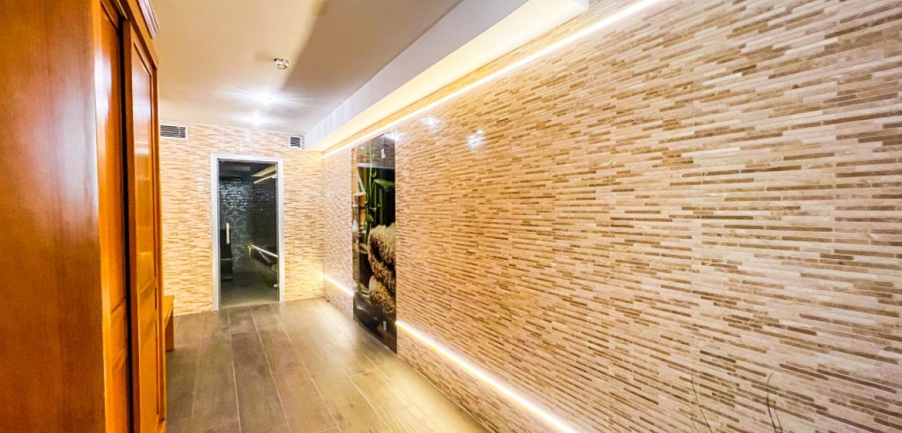 Sale - Villa -
La Mata