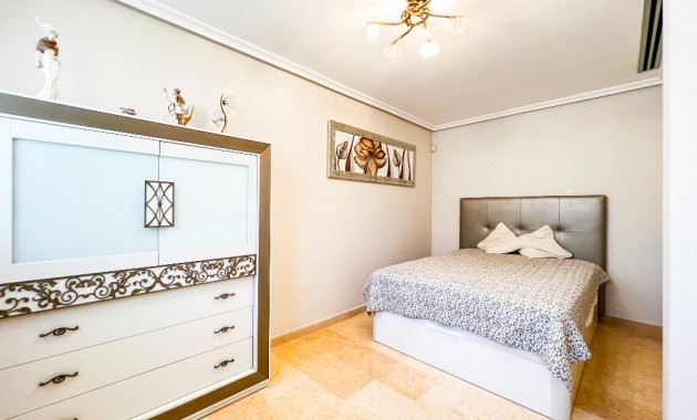 Sale - Villa -
La Mata