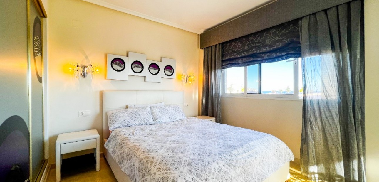 Sale - Villa -
La Mata