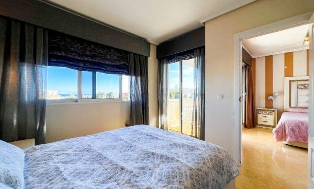Sale - Villa -
La Mata