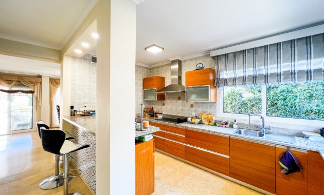 Sale - Villa -
La Mata