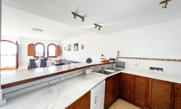 Herverkoop - Appartement / flat -
Punta Prima