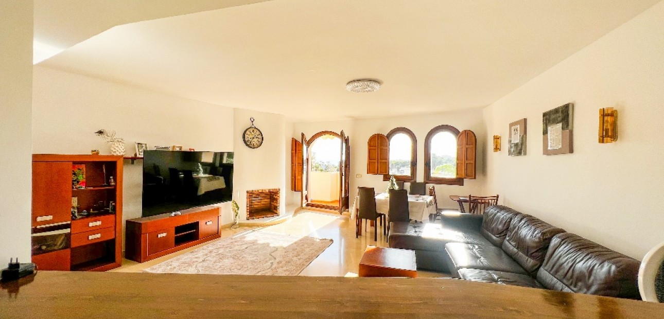 Herverkoop - Appartement / flat -
Punta Prima