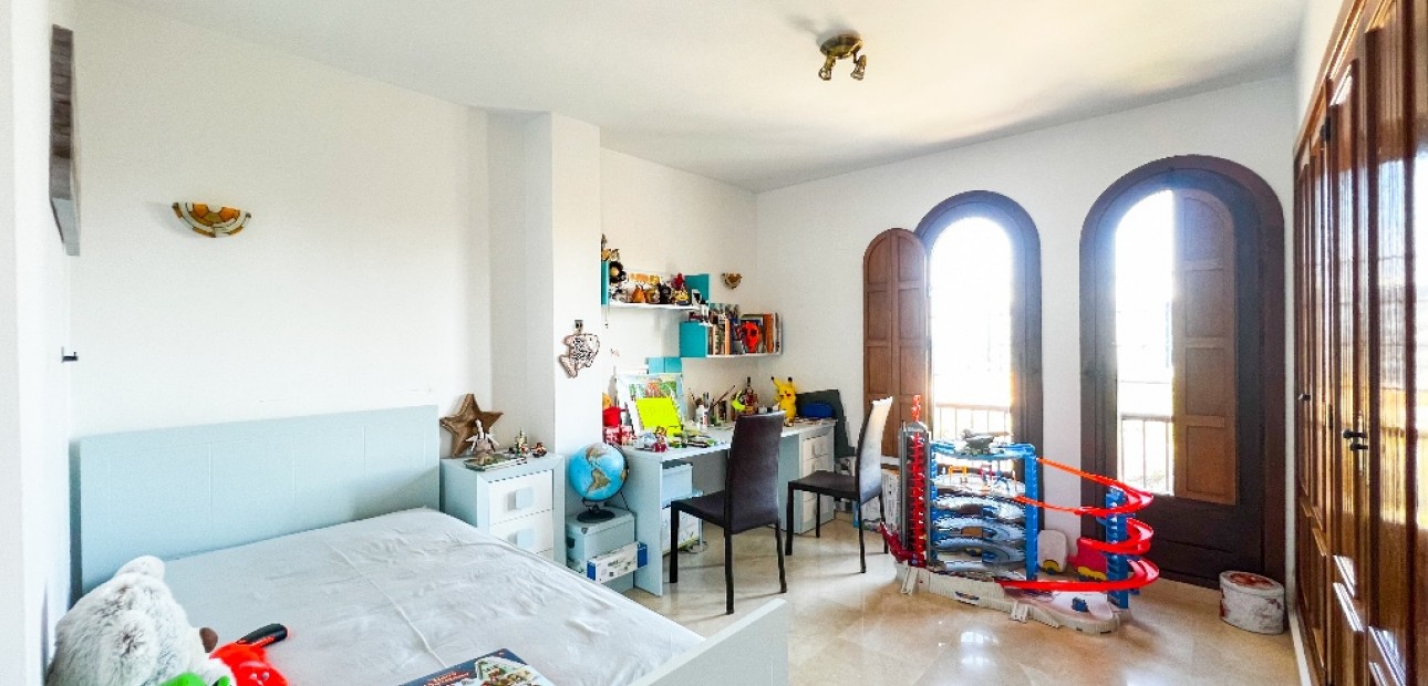 Herverkoop - Appartement / flat -
Punta Prima