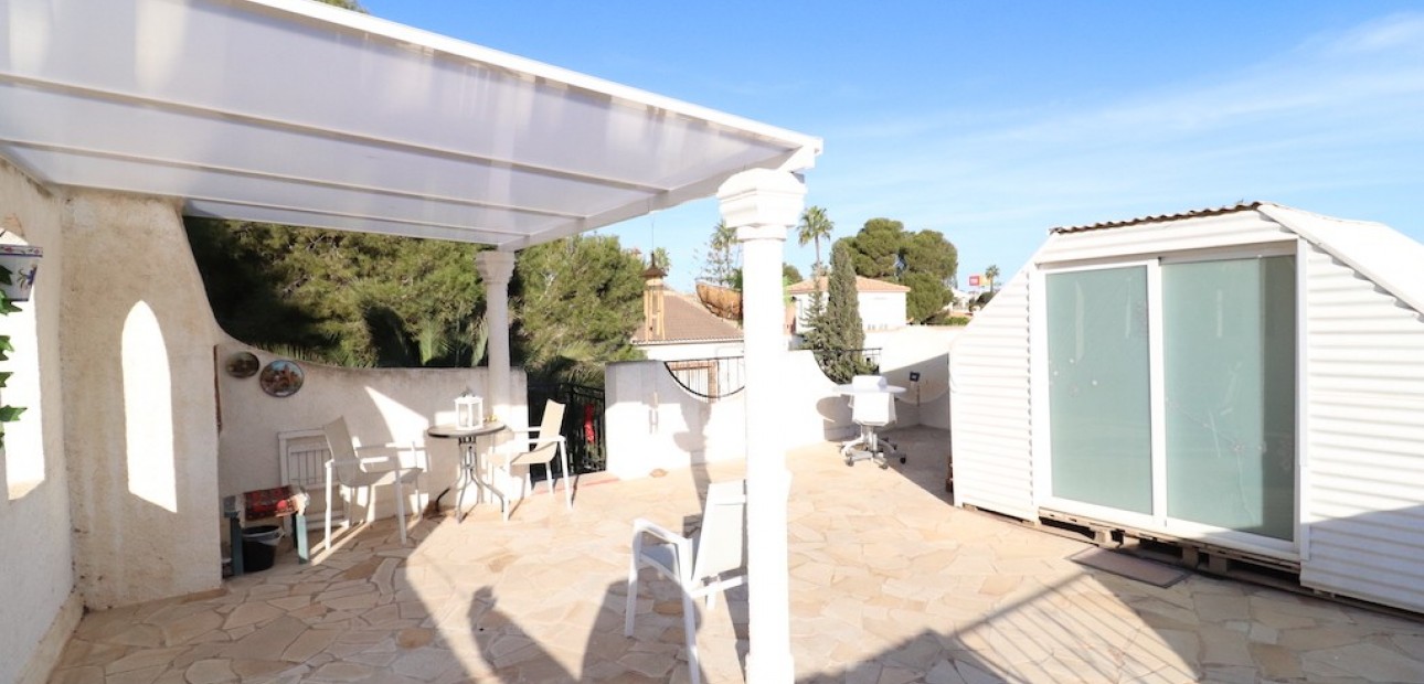 Herverkoop - Villa -
La Zenia