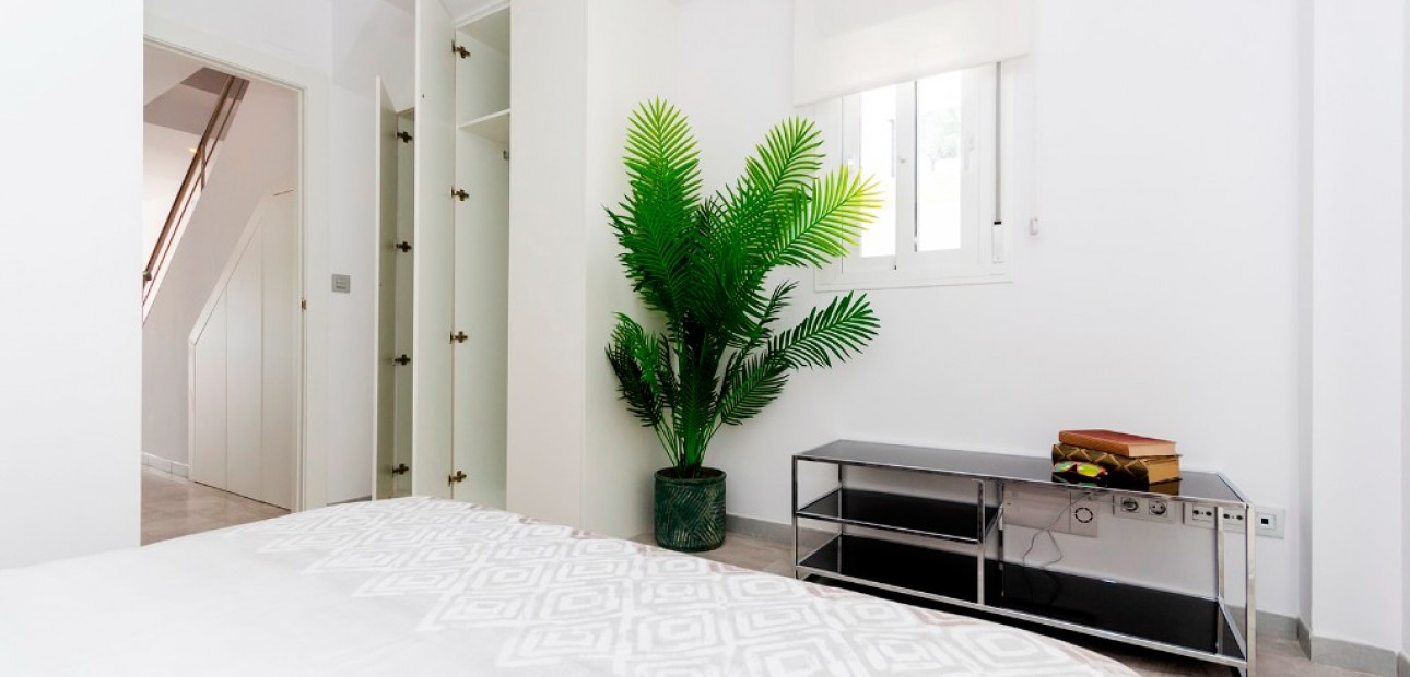 New Build - Villa -
Torrevieja - Torreta