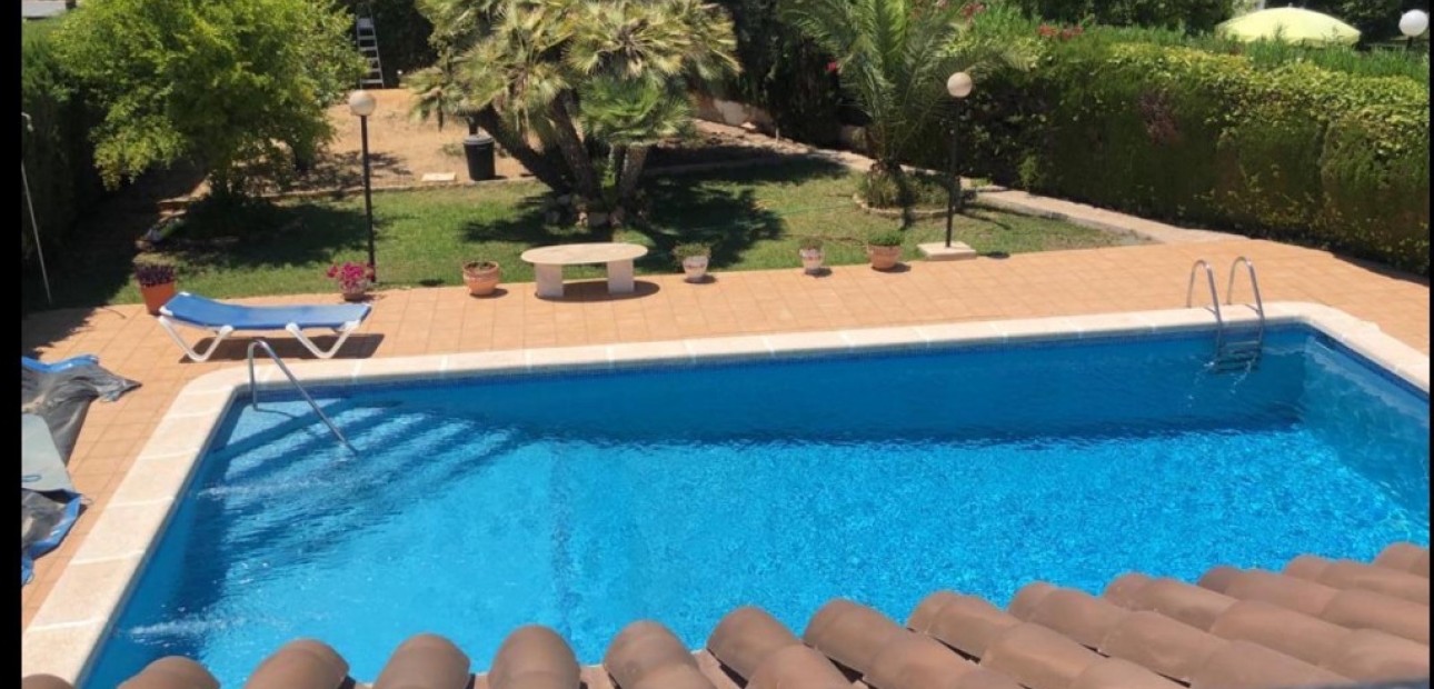 Venta - Villa -
Cabo Roig