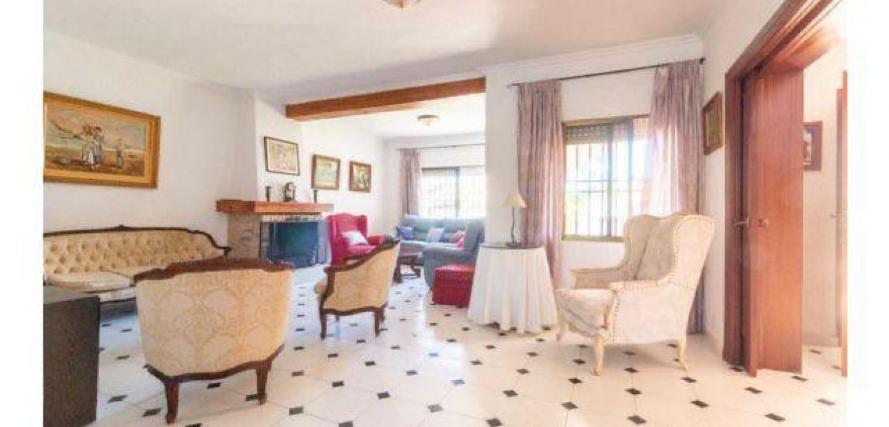 Venta - Villa -
Cabo Roig