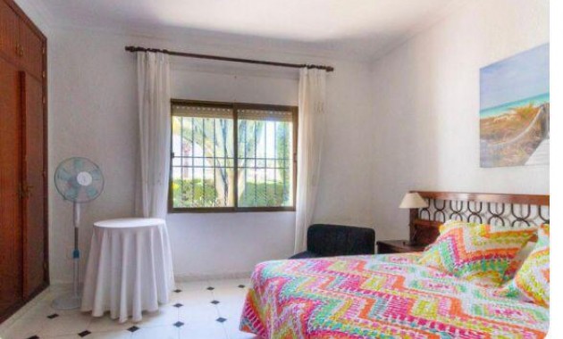 Venta - Villa -
Cabo Roig