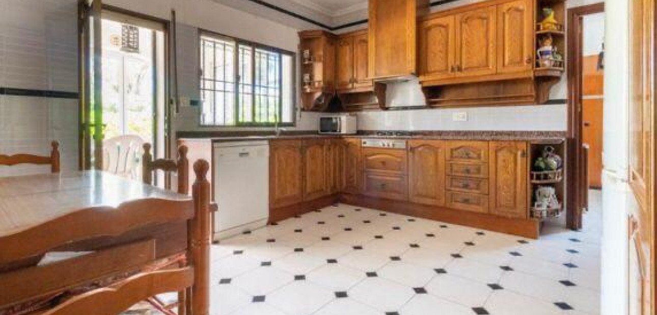 Venta - Villa -
Cabo Roig