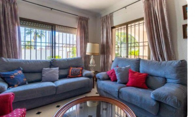 Venta - Villa -
Cabo Roig