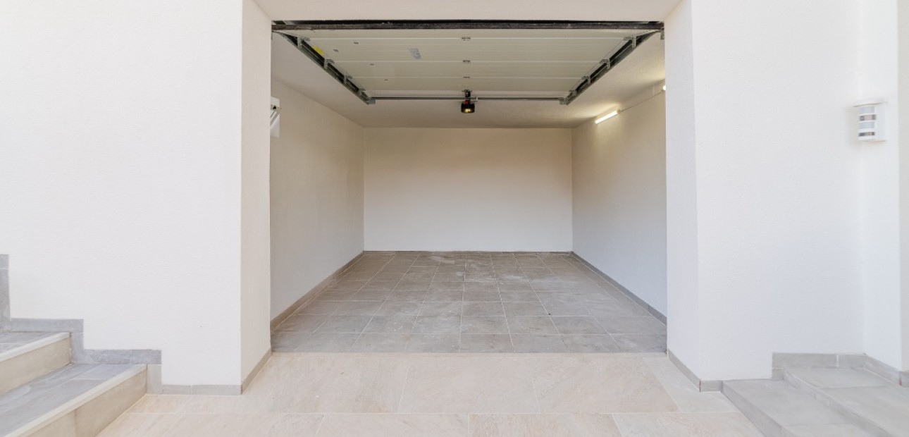 Venta - Villa -
Los Balcones