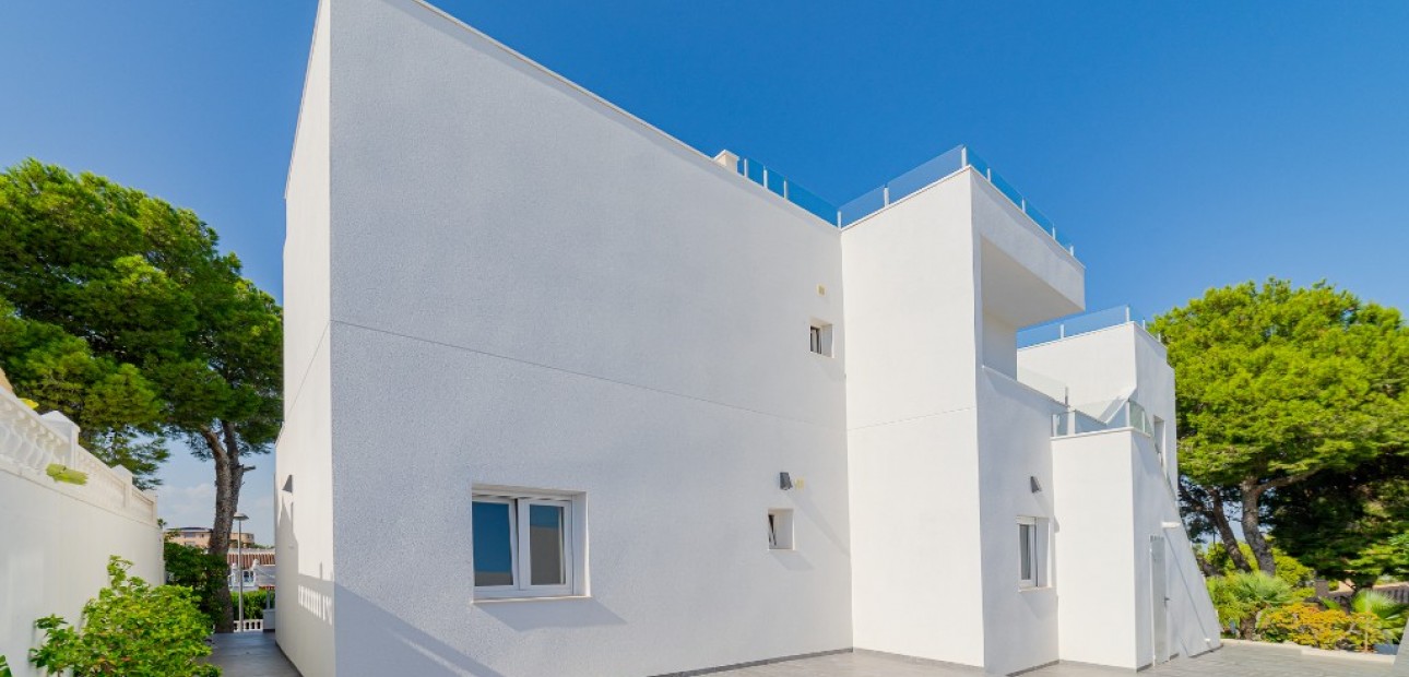 Venta - Villa -
Los Balcones