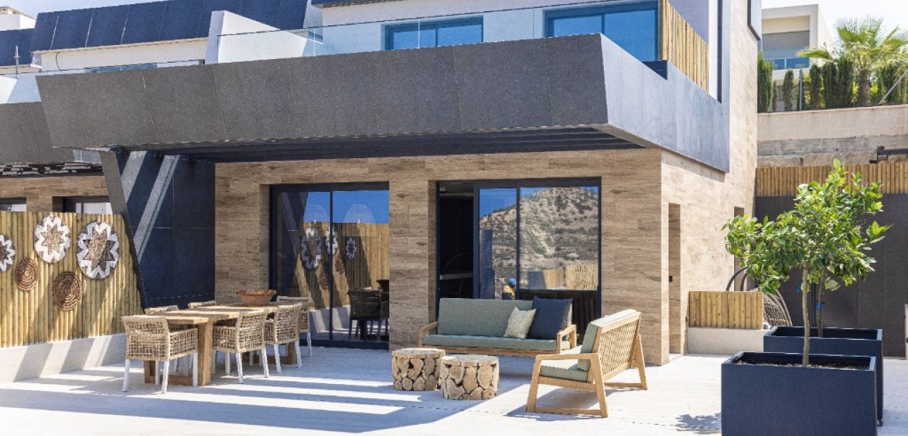 Nueva construcción  - Adosado -
Rojales