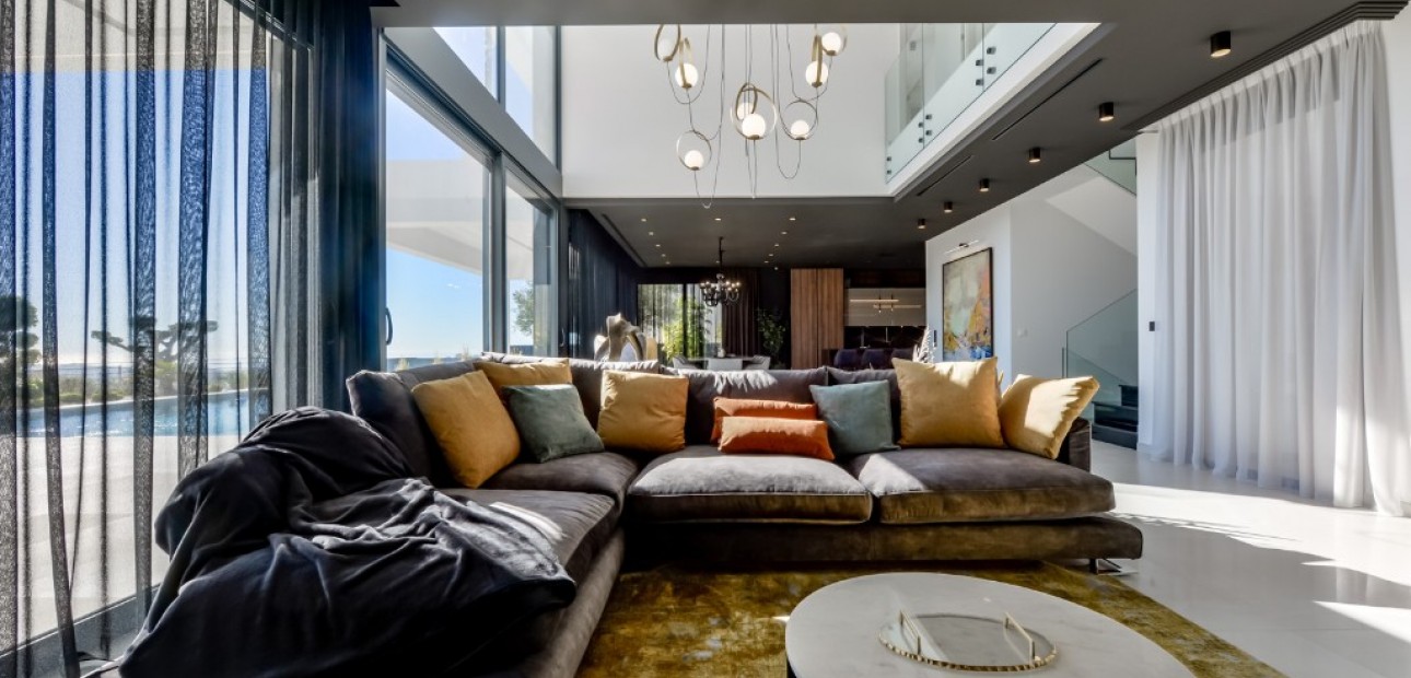 Nueva construcción  - Villa -
Finestrat