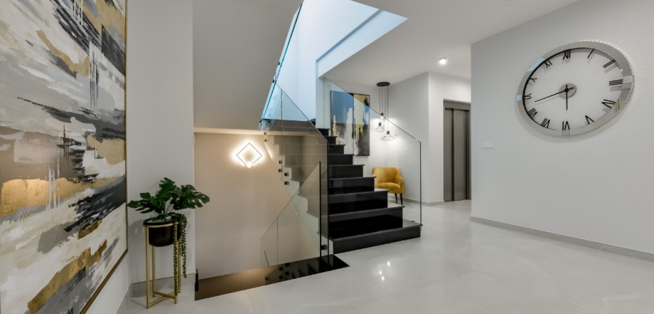 Nueva construcción  - Villa -
Finestrat