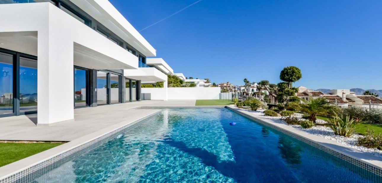 Nueva construcción  - Villa -
Finestrat