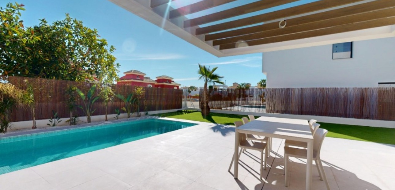 Nieuwbouw - Villa -
Costa Blanca - Orihuela Costa